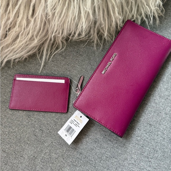 Michael Kors Money Pieces Leather Violet  Wallet New - Picture 1 of 8